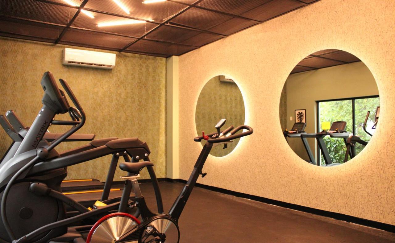 Áurea Hotel&Suites Zapopan Ngoại thất bức ảnh