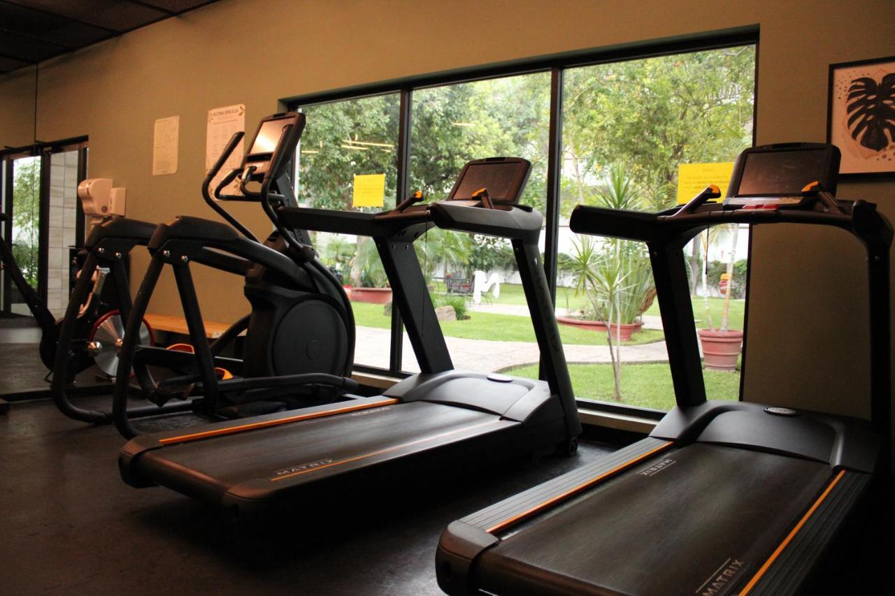 Áurea Hotel&Suites Zapopan Ngoại thất bức ảnh