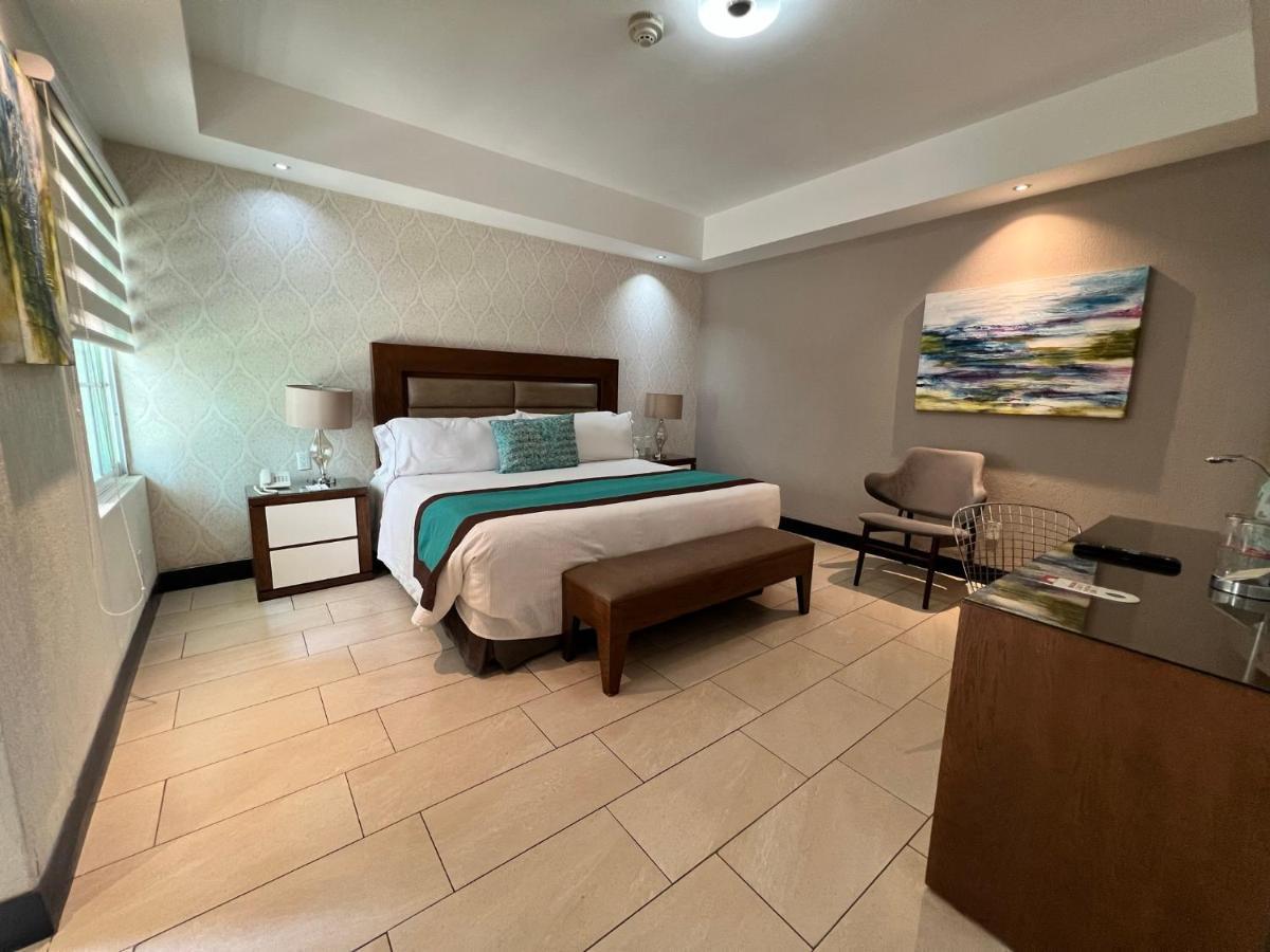 Áurea Hotel&Suites Zapopan Ngoại thất bức ảnh